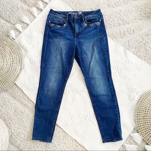 Seven7 Denim Mid Rise Skinny Embellished Jewel Pocket Jeans